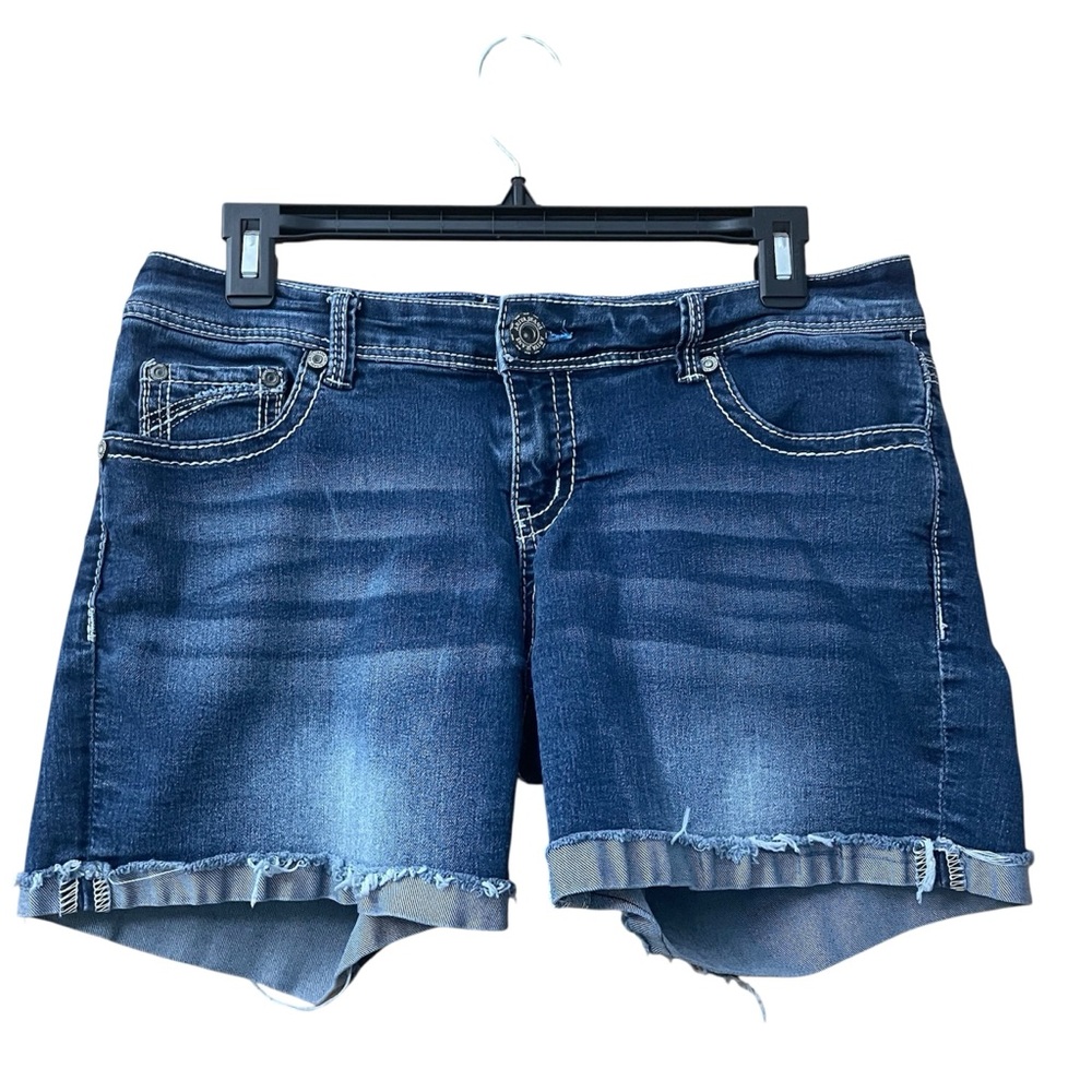 Classic Blue Denim Juniors 7/8 Jean Shorts